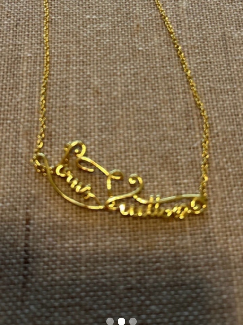 Gold Script Nameplate Necklace - Elegant Women's Jewelry